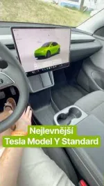 Chybí tu i TOTO?! 😱 Co Tesla osekala u základního Modelu Y?