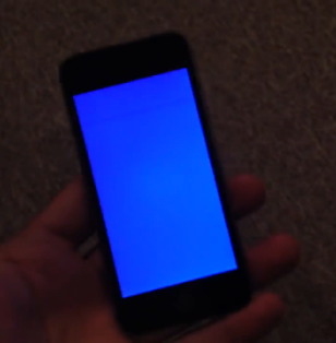 iPhone 5s trápí „modrá obrazovka smrti“