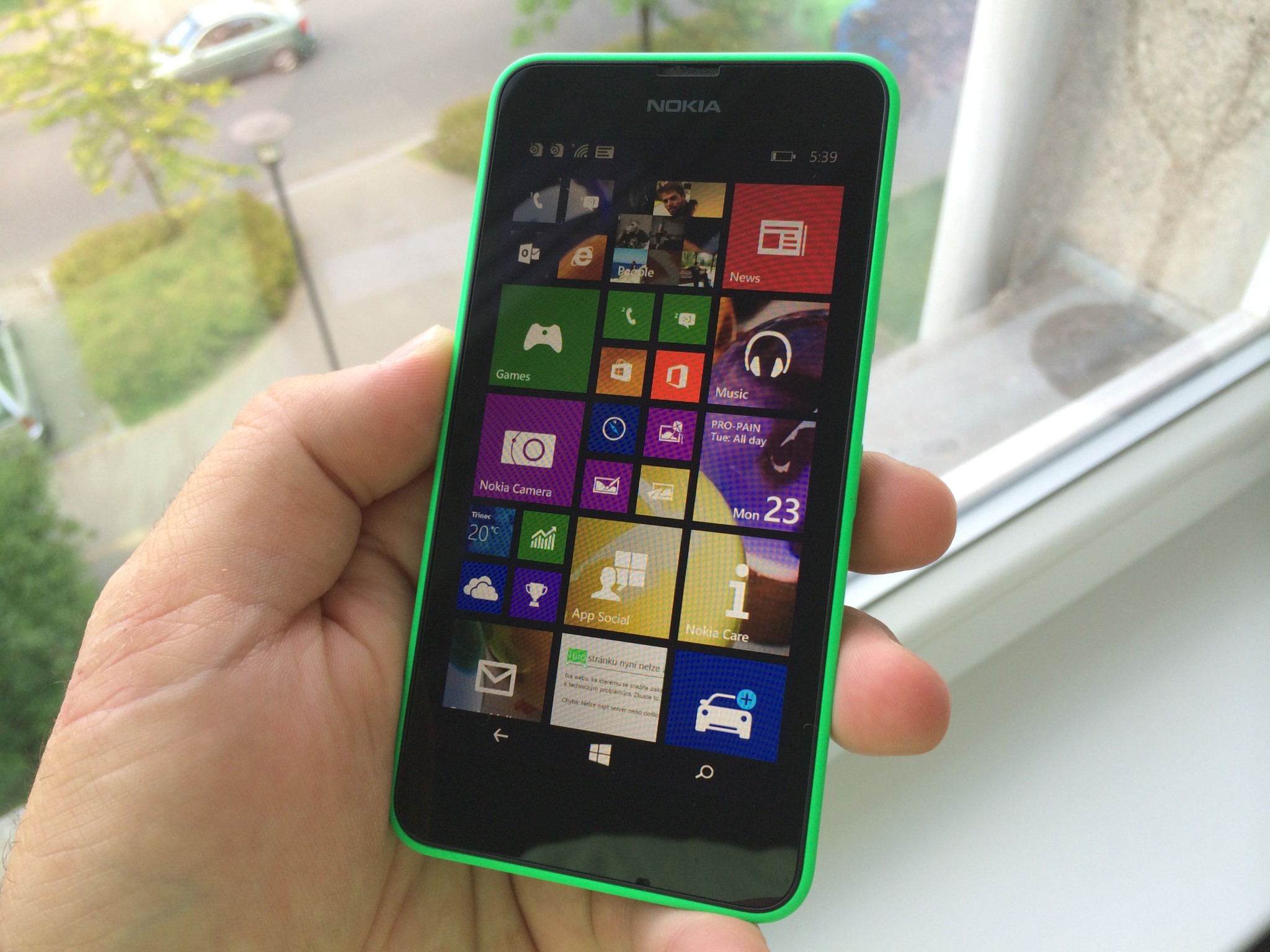 Nokia Lumia 630 DualSIM – Stylovka střední třídy pod křídly Microsoftu