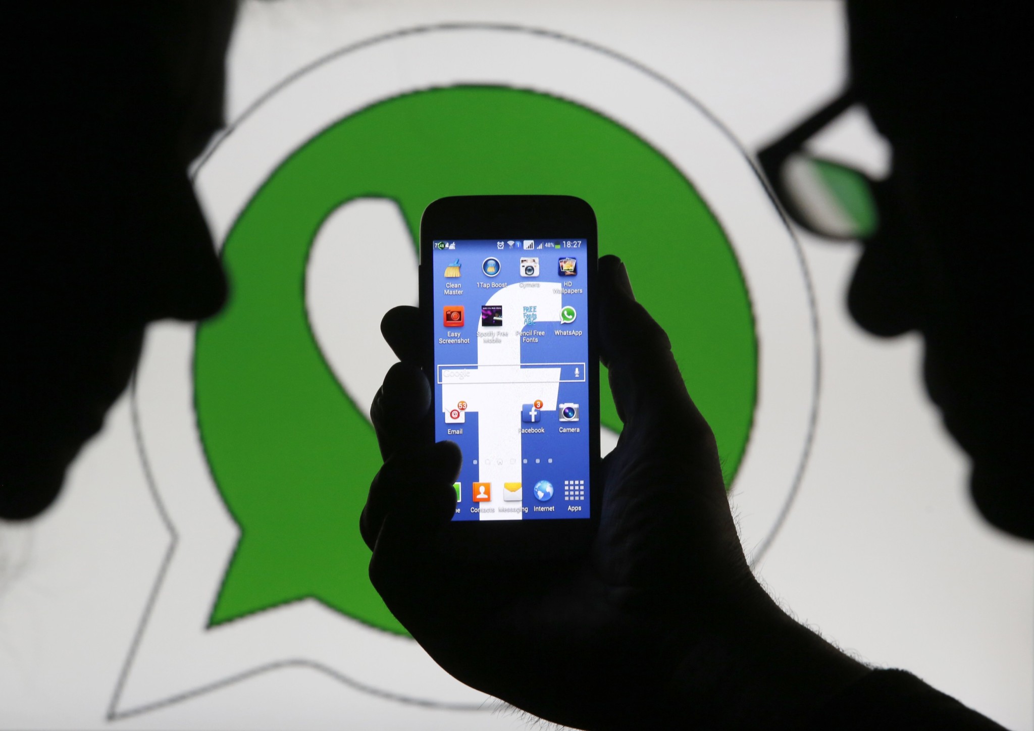 Facebook utratil za WhatsApp více, než bylo uvedeno na začátku roku