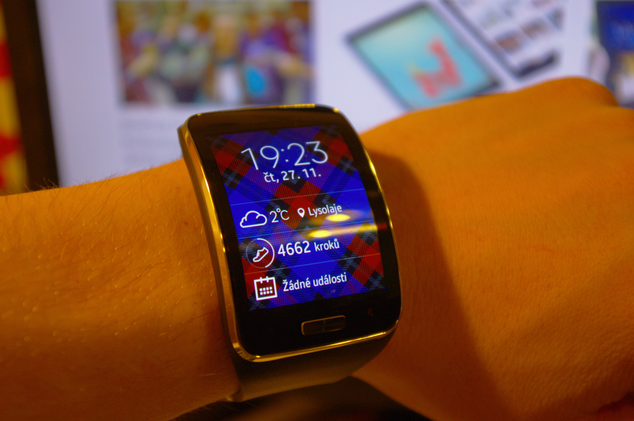 Samsung Gear S – opravdu velké hodinky [recenze]