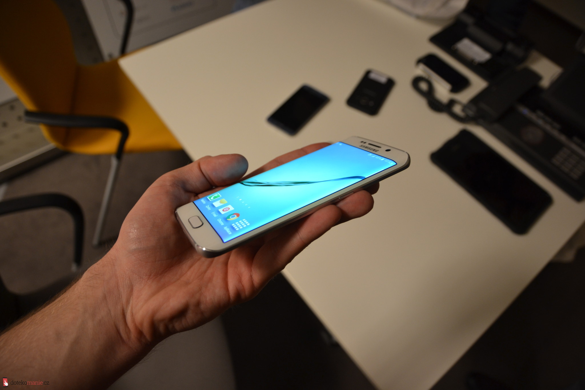 Galaxy S6 edge je nejdražším telefonem v historii společnosti