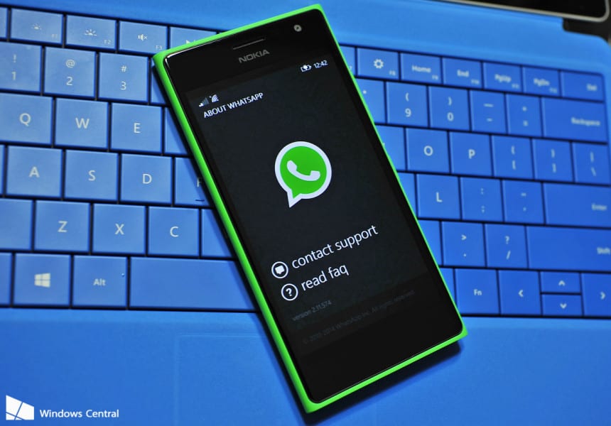 WhatsApp_lead_Lumia_730_bluekeyboard
