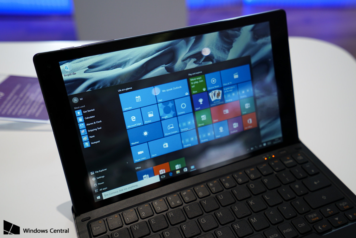 Alcatel představil desetipalcový tablet Plus 10 s Windows 10 a LTE