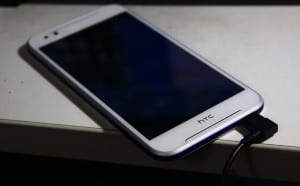 Leaked-images-of-the-HTC-Desire-830 (3)