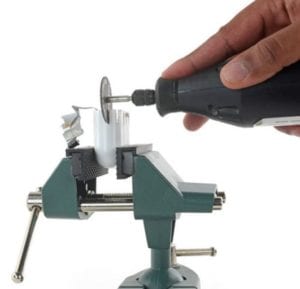 AirPods u iFixit – opravitelnost 0/10 mluví za vše
