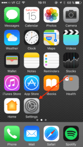 Jak si na iOS nastavit klávesové zkratky a být díky tomu efektivnější?