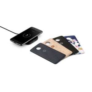 Moto Z2 Play se představuje společně s novými moduly