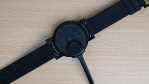 Ticwatch E – levná vstupenka do vyšší ligy [recenze]