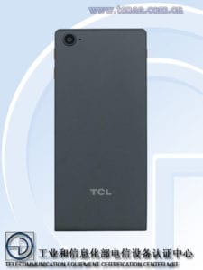 TCL má v přípravě model T700X