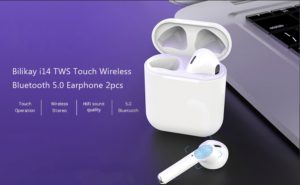 TOP gadgety do 500 Kč: Chytrý náramek, bezdrátová sluchátka a další! [sponzorovaný článek]