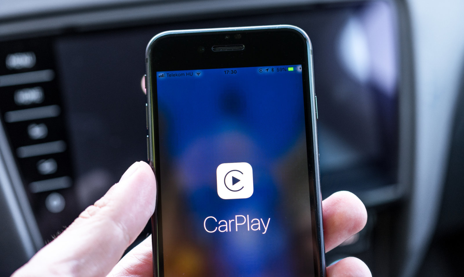 BMW přináší roční předplatné služby CarPlay