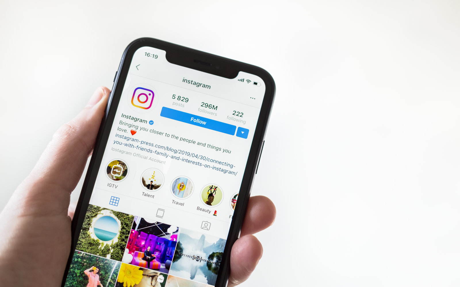 Instagram možná pracuje na funkci pro filtraci soukromých zpráv