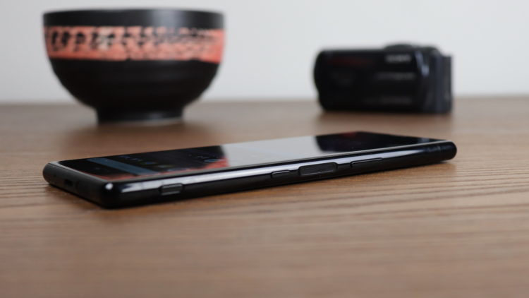 Sony Xperia 5 padne do ruky a je s ní zábava [recenze]