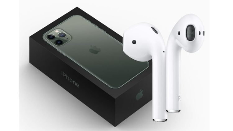 iPhone 2020 s AirPods zdarma? Apple nad tím uvažuje