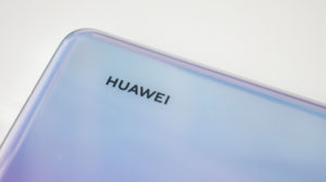Huawei 4033x2264x