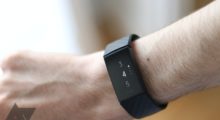 Fitbit Charge 4 získává Smart Wake, dynamické GPS a další