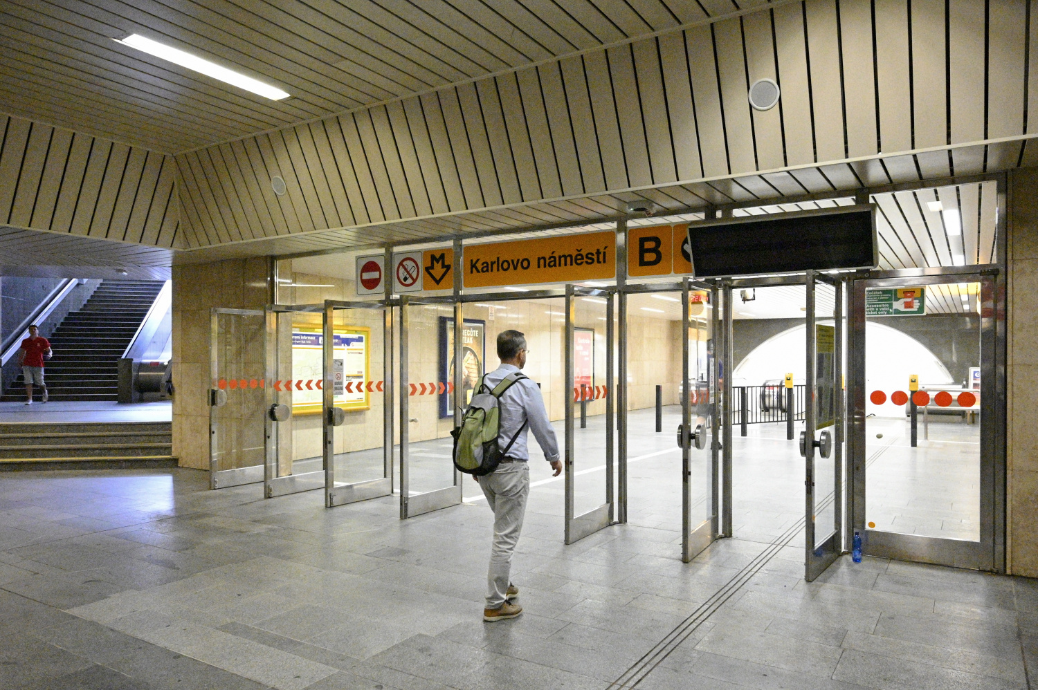 Signál v metru se dnes rozšířil do stanice metra Karlovo náměstí [aktualizováno]