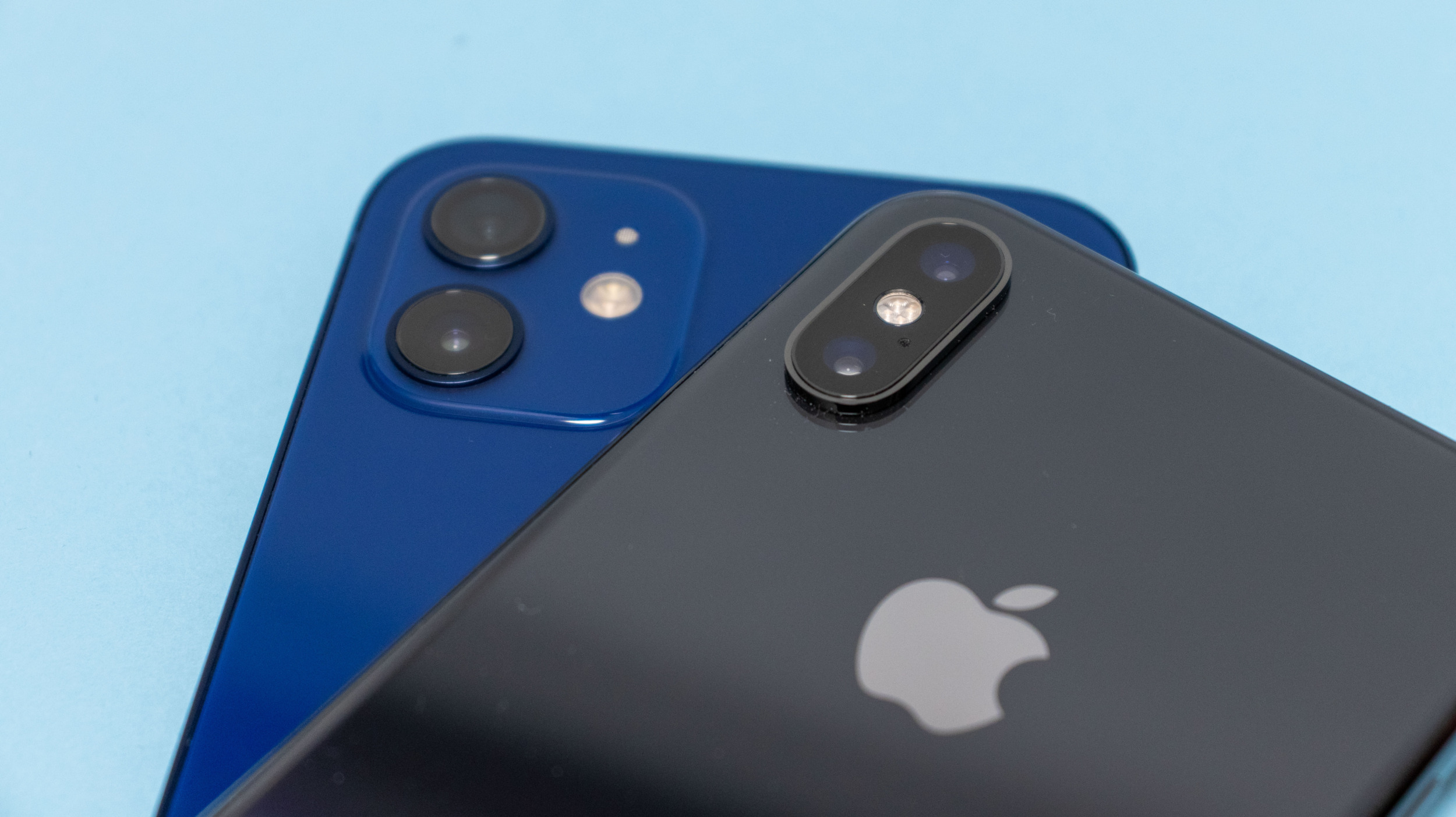 Fotoduel iPhone 12 vs iPhone Xs, vyplatí se koupit novinku? [fototest]