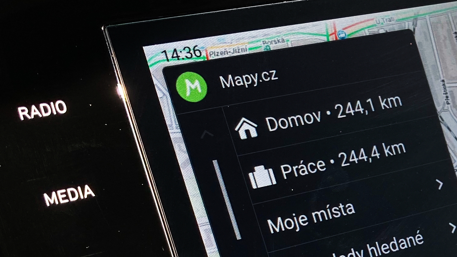 Mapy.cz si můžete vyzkoušet v Android Auto díky beta verzi