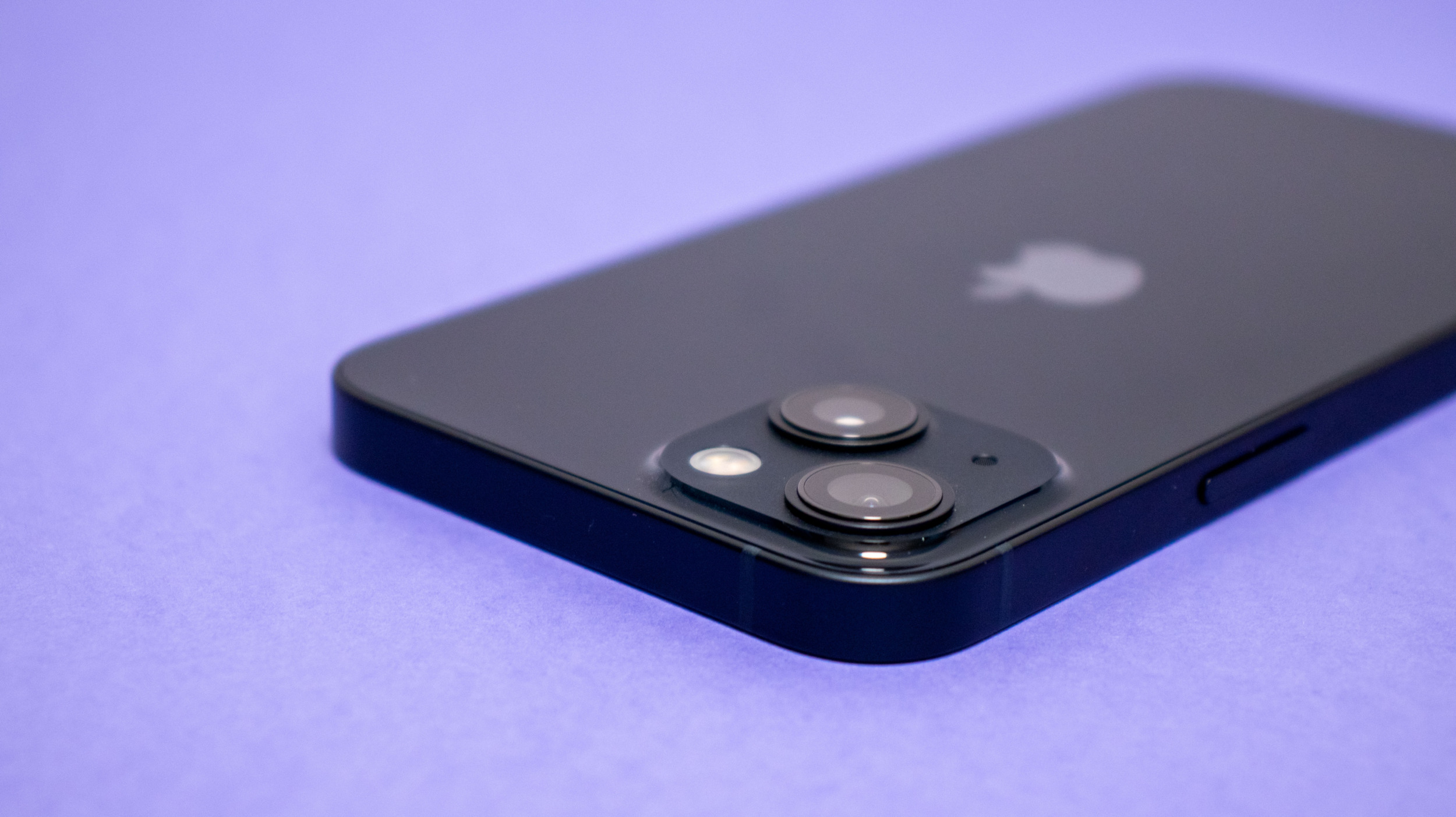 Apple pracuje na předplatném nejen pro iPhony