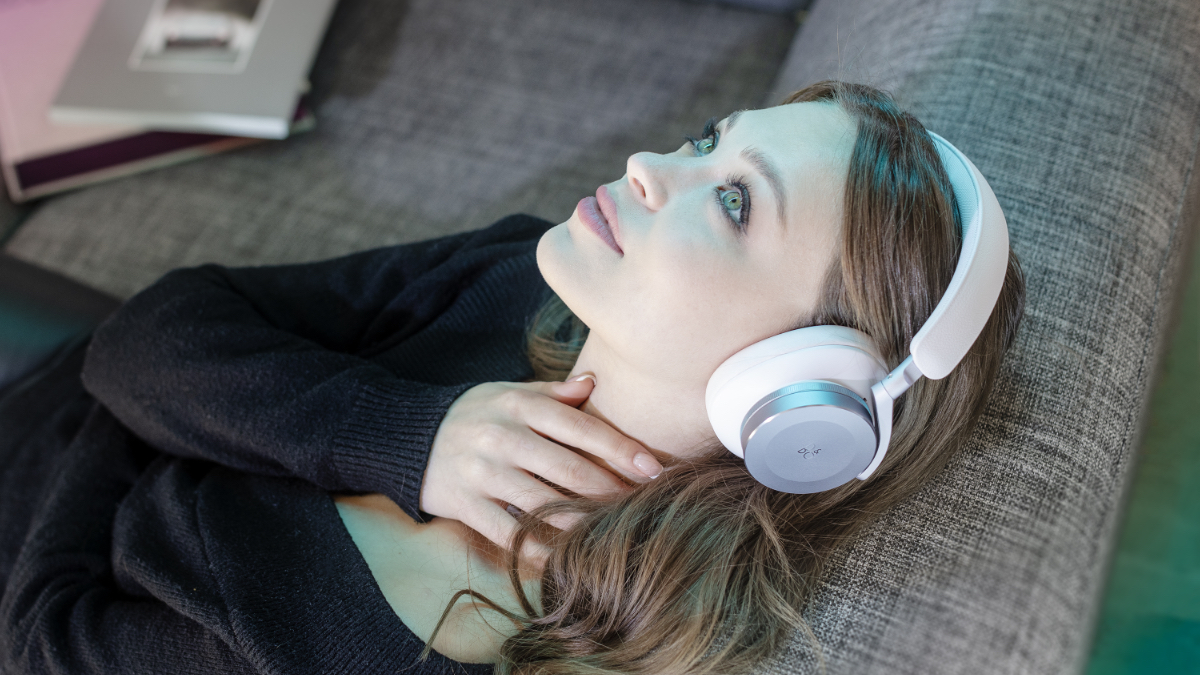 Bang & Olufsen sluchátka v nové edici Nordic ICE jsou limitovaná a mnohem levnější [komerční článek]
