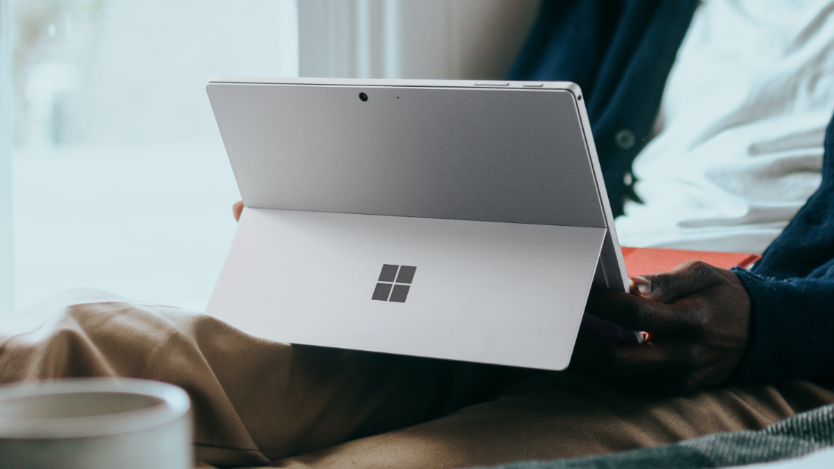 Microsoft Surface lákají na slevy až 3 tisíce, dostanete i klávesnici zdarma [komerční článek]