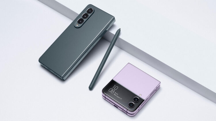 Samsung prodloužil obří slevu na nový Z Fold4 a Z Flip4, a přidal bonus na Galaxy Watch5 [komerční článek]