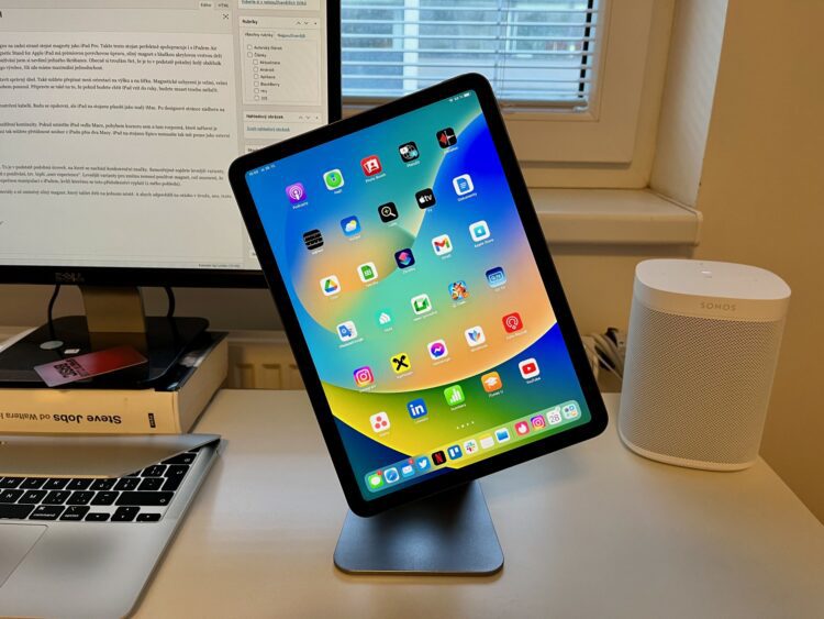 Epico Magnetic Stand for Apple iPad