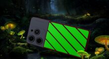 Tecno upravilo Spark 10 Pro, v noci světélkuje