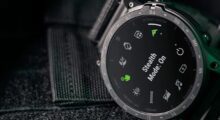 Garmin do nabídky zařazuje odolné hodinky Tactix 7 AMOLED