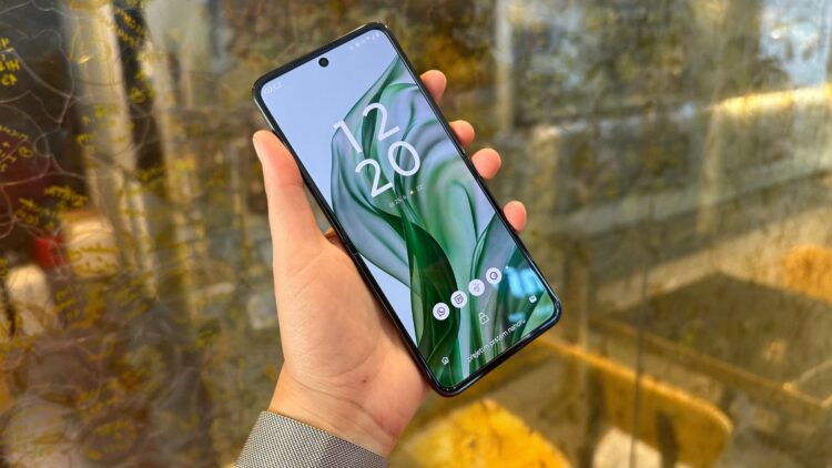 Motorola razr 50 ultra (2) 1920x1080x