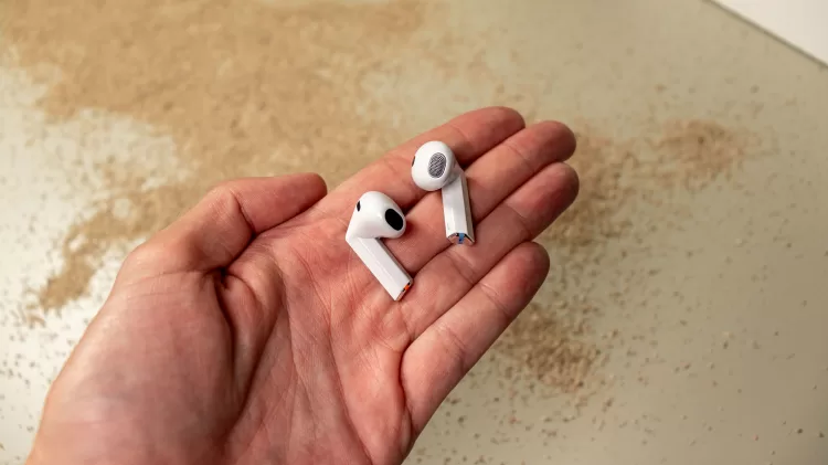 Galaxy Buds3 4 6000x3368x