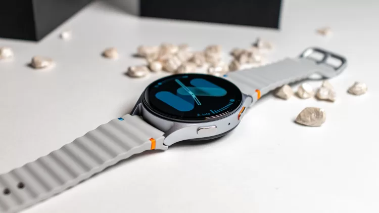 Galaxy Watch 7 5 6000x3368x