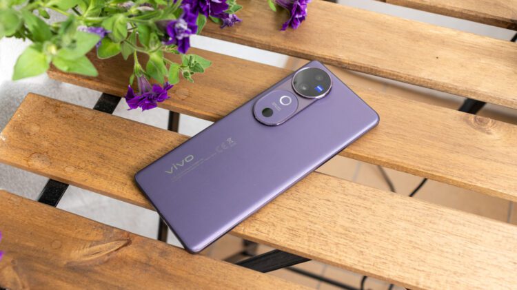 Vivo V40 1 5669x3182x