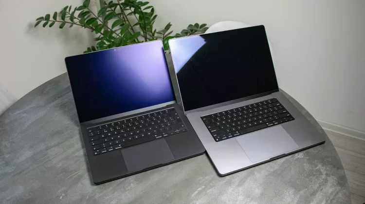 MacBook Pro M4 5 6000x3368x