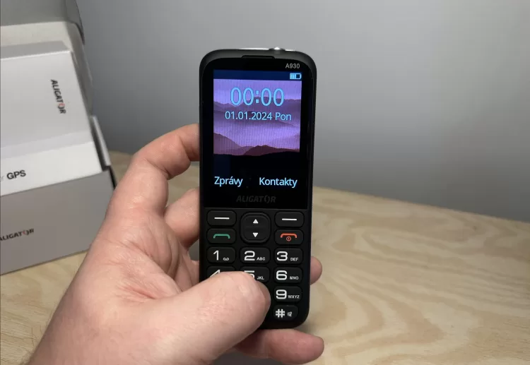 aligator4 2392x1650x