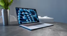 Apple chystá MacBook Pro s OLED displejem a dotykovou obrazovkou, dorazit by měl příští rok