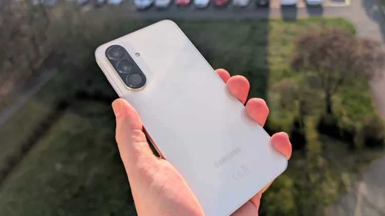 PXL 20250327 153554806 4032x2268x