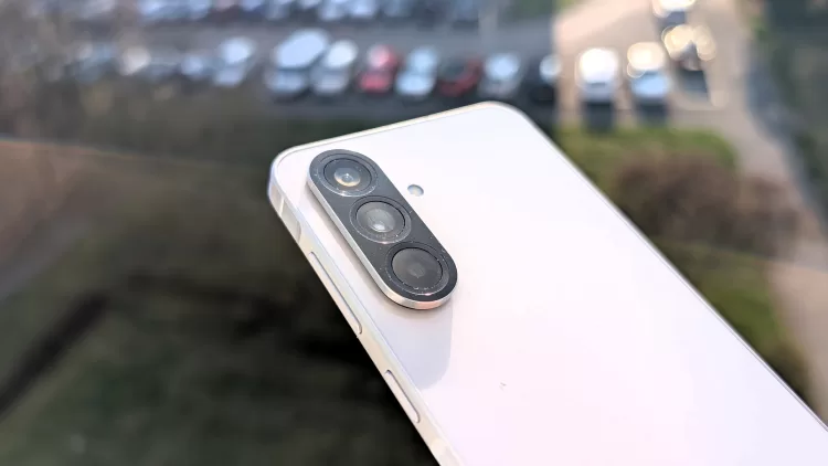 PXL 20250327 153608494 4032x2268x