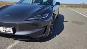 tesla model3p exterier (5) 4000x2252x