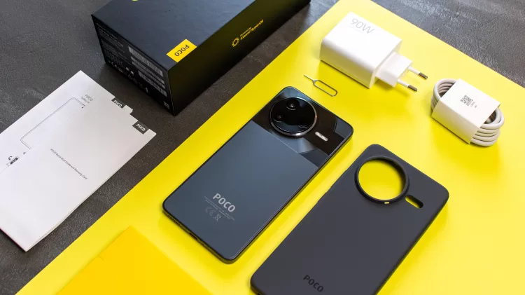 Poco F7 Pro 2 6000x3368x