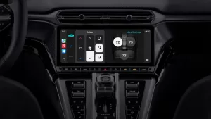Apple CarPlay Ultra cluster climate bigjpglarge 2x 1960x1102x