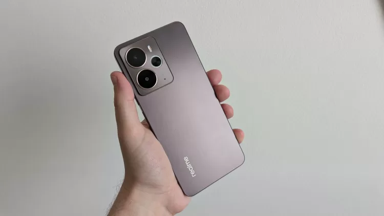 PXL 20250504 080053081 4032x2268x