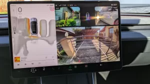 tesla modely infotainment (5) 2560x1440x