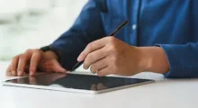 Velké slevy sráží ceny krytů a klávesnic pro MacBook. Koupíte je mnohem levněji