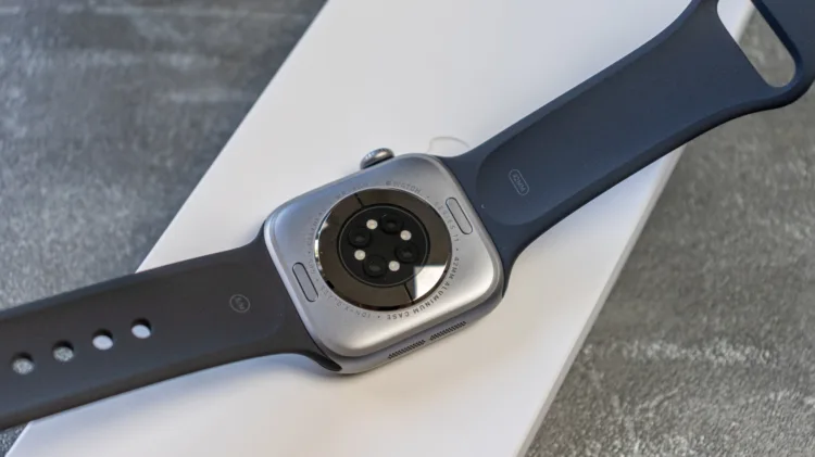 Apple Watch Series 11 4 5906x3315x