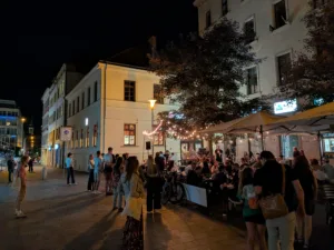 PXL 20250827 185415370 4000x3000x