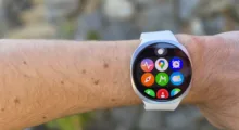 Samsung Galaxy Watch by mohly umět včas odhalit srdeční selhání