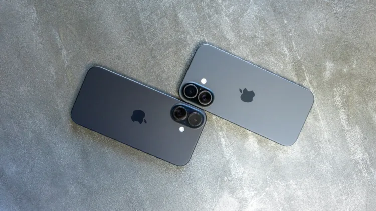 iPhone 17 iPhone 16 1 6000x3368x